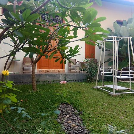 Doeloerkoe Homestay Solo Exteriér fotografie
