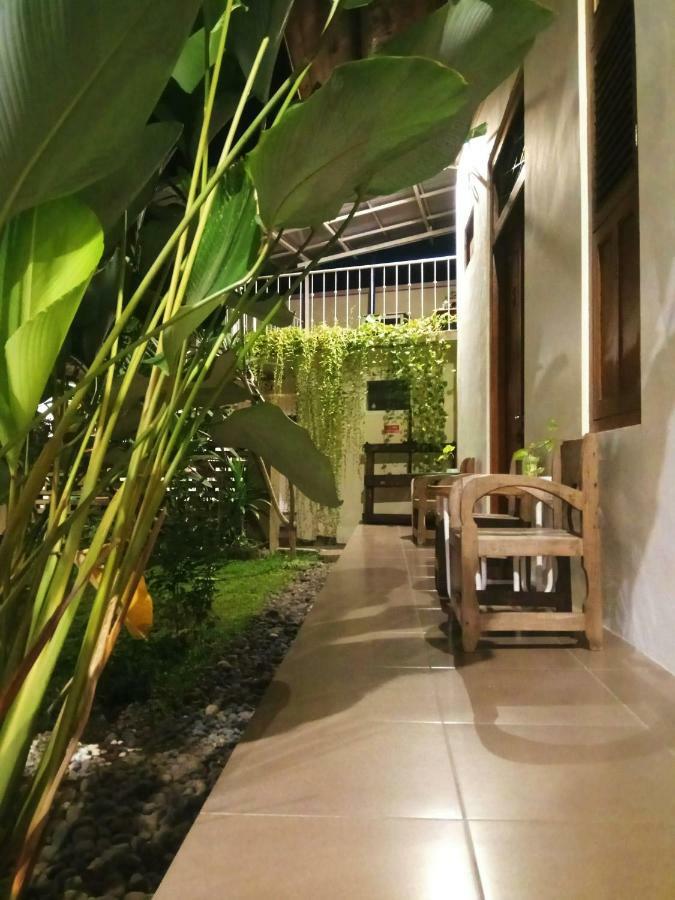 Doeloerkoe Homestay Solo Exteriér fotografie